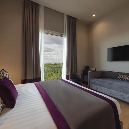 Relais Pinciana Pensión 4*